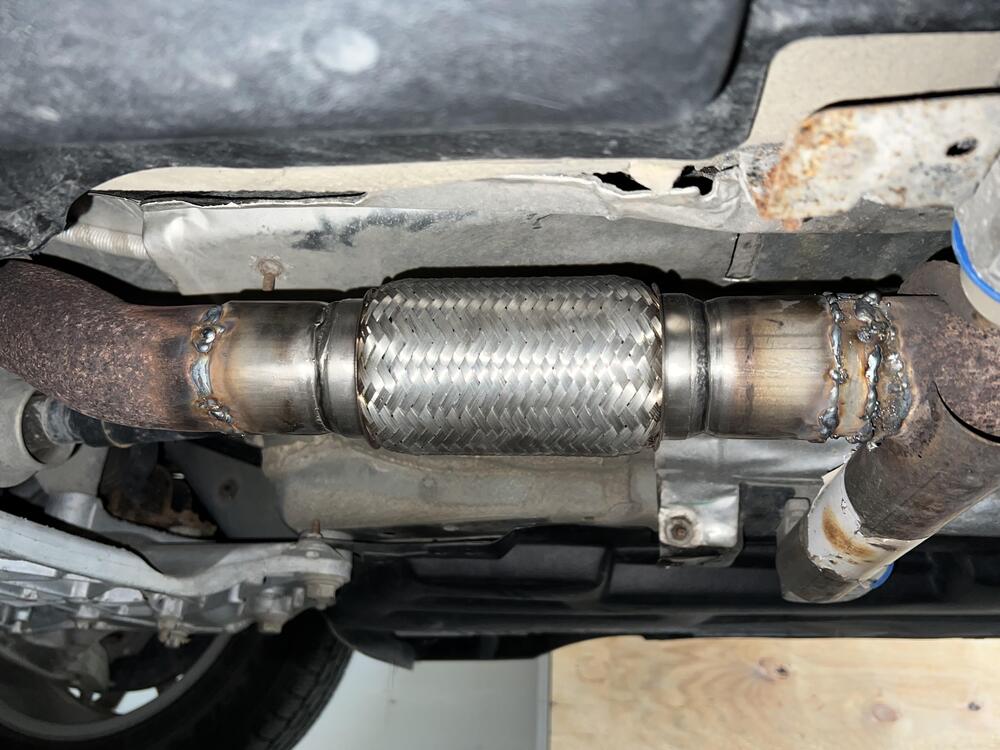 Diseño de instalación del tubo flexible de escape