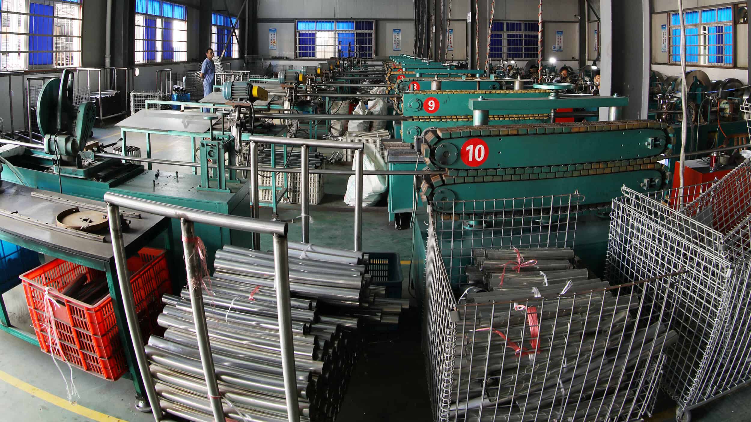 Taller de producción de tubos de escape corrugado yeding
